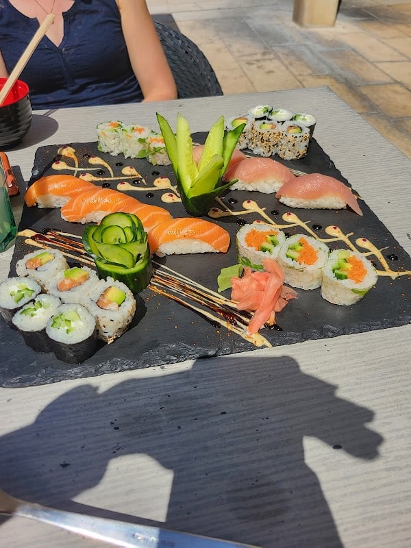 Restaurant Heaven sushi à Juvignac, France