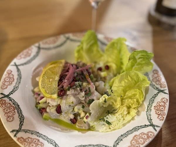 Restaurant HERA Bistrot-Bar à vin à Saint-Tropez, France