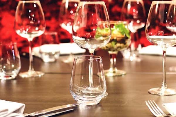 Restaurant Hostel La Vieille Ferme à Le Meux, France