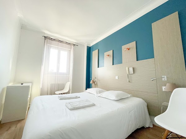 HÔTEL BAR RESTAURANT DE LA MARINE à Carnac, France