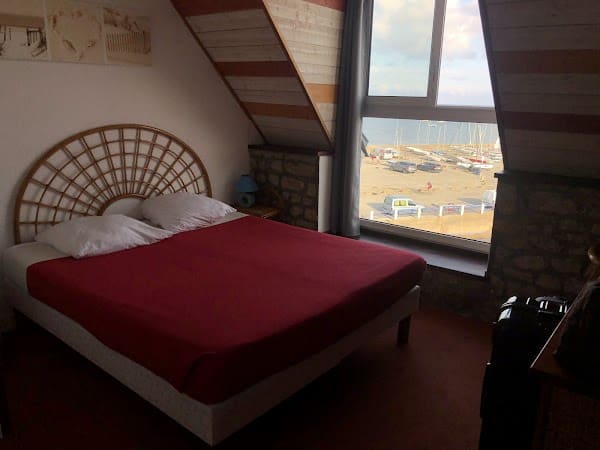 Hôtel Restaurant Brasserie Les Rochers à Carnac, France