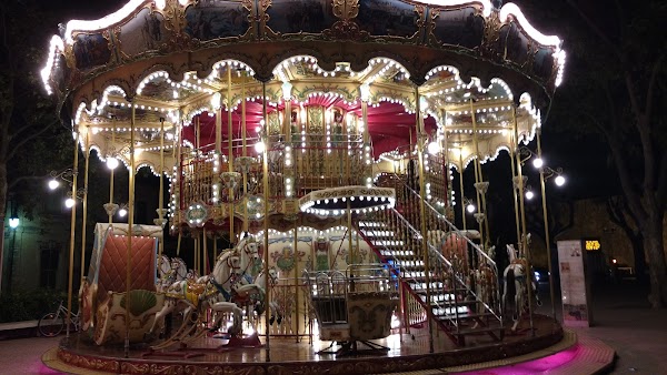 Hôtel Restaurant L’ Escale à Aigues-Mortes, France