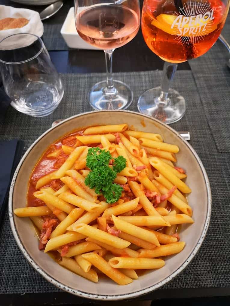 Hôtel – Restaurant Miazia à Sanem, Luxembourg