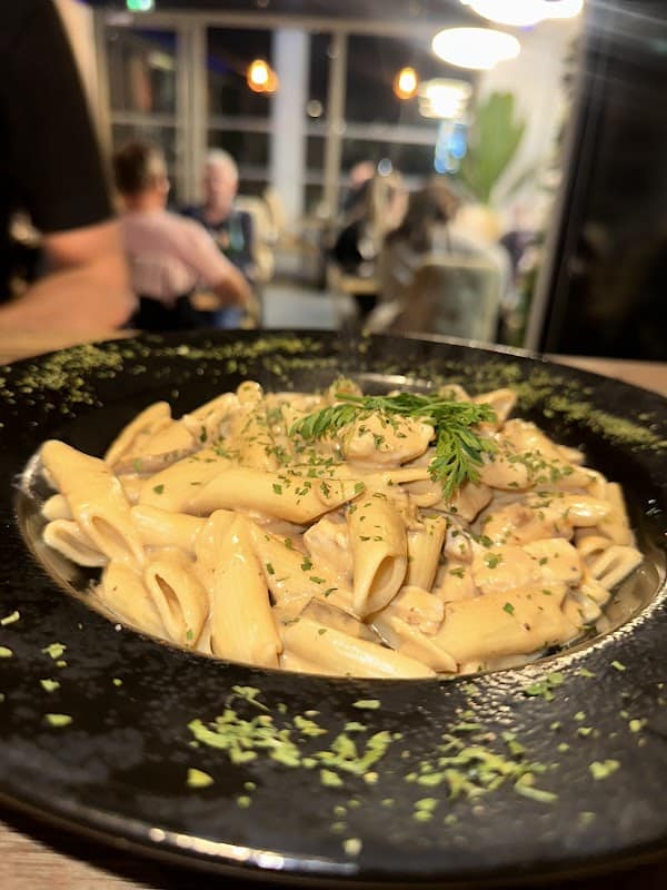 HUYYA Restaurant à Juvignac, France