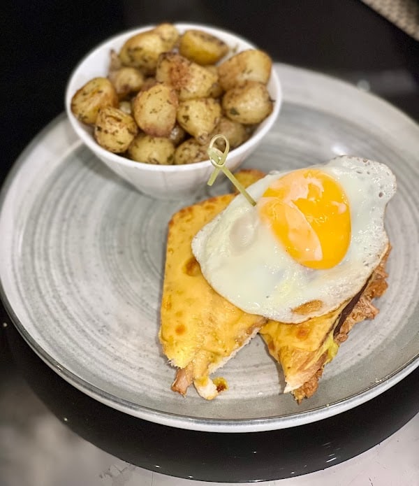 Iki Guys Salon de Provence | Restaurant, Glaces, Brunch and Cosy Place à Salon-de-Provence, France