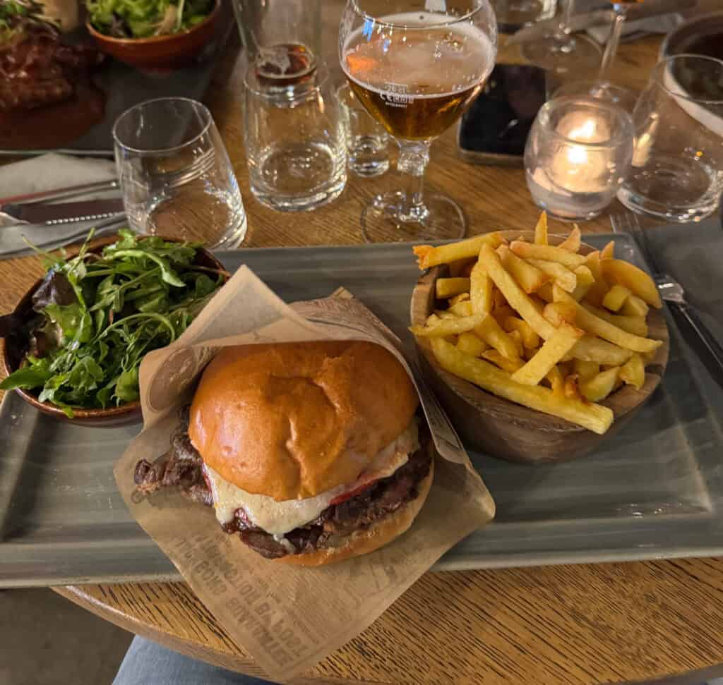 Hamburgesa - El Gato - Luxembourg - Leudelange