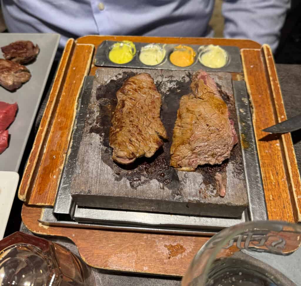 Pierrade – Boeuf Black Angus – Beef&Stones Steakhouse – Luxembourg – Esch-sur-Alzette Pierrade – Boeuf Black Angus – Beef&Stones Steakhouse – Luxembourg – Esch-sur-Alzette