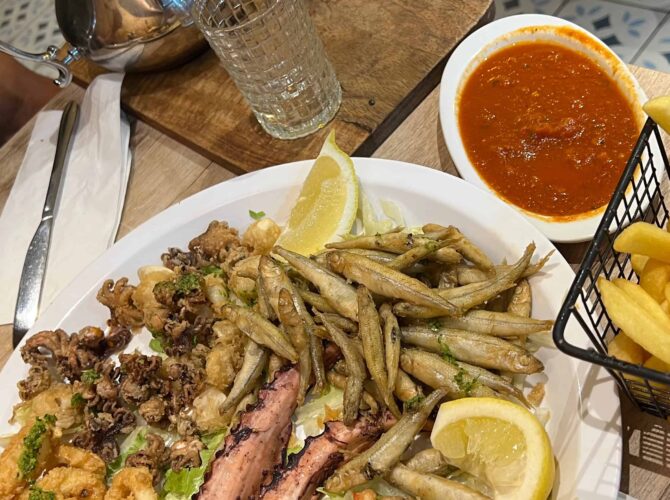 Restaurant De l’étale à la table à Charleroi, Belgique