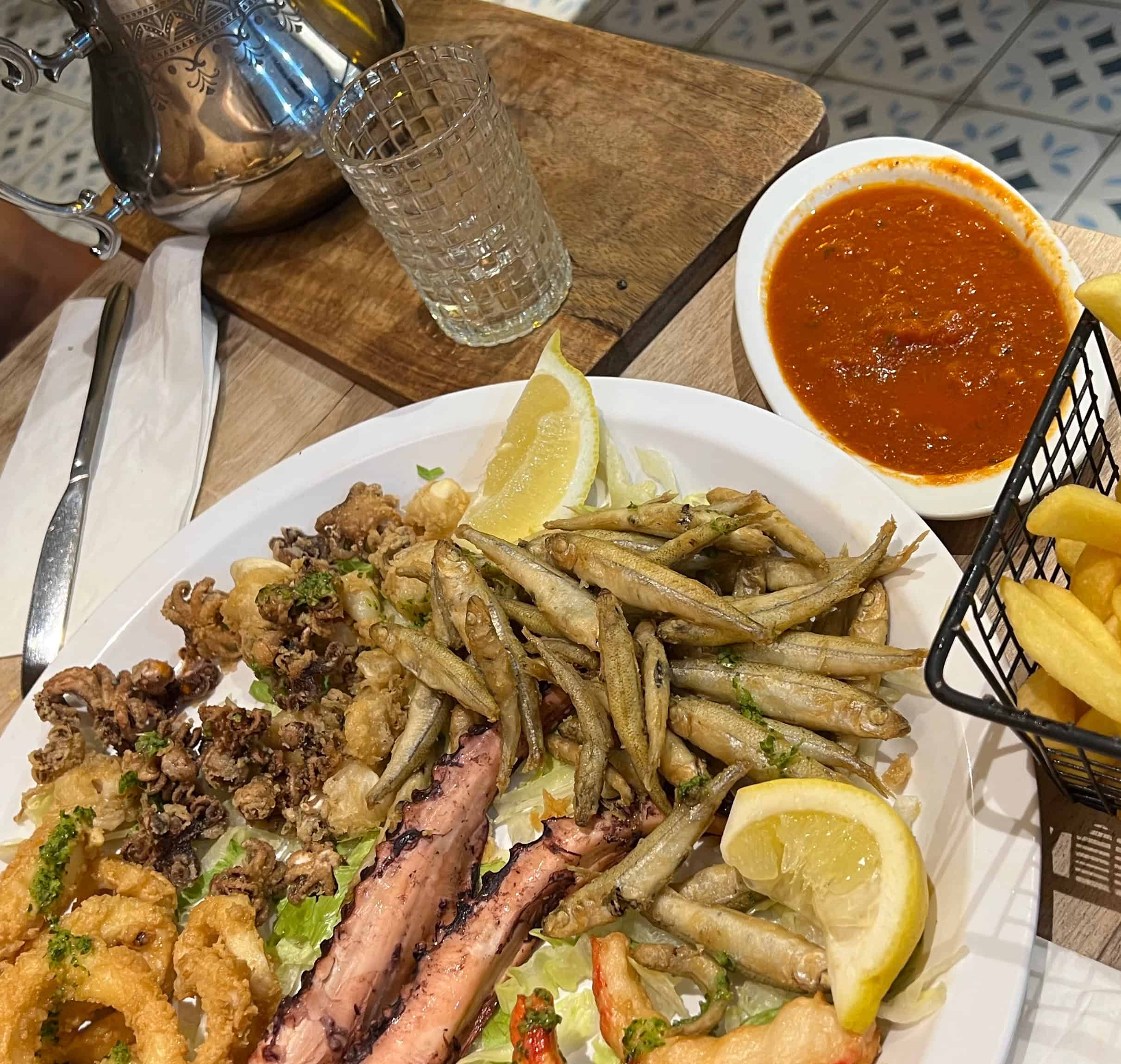 Restaurant De l’étale à la table à Charleroi, Belgique