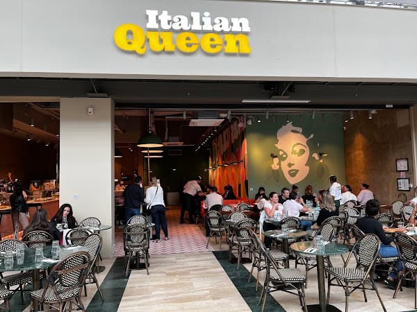 Restaurant Italian Queen Val d’Europe à Serris, France