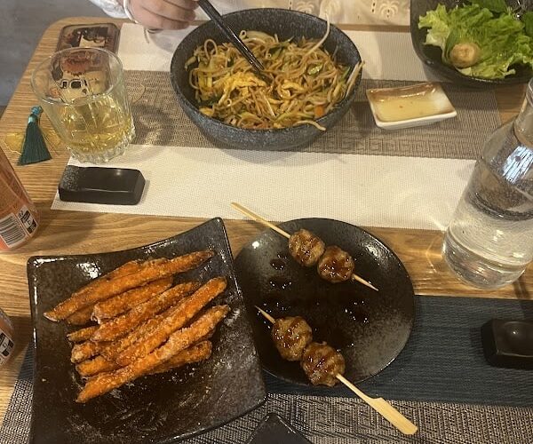 Restaurant IZAKAYA BAR 66 à Pessac, France