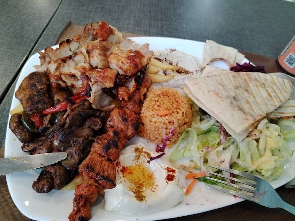 Restaurant Izmir Grillades à Colomiers, France