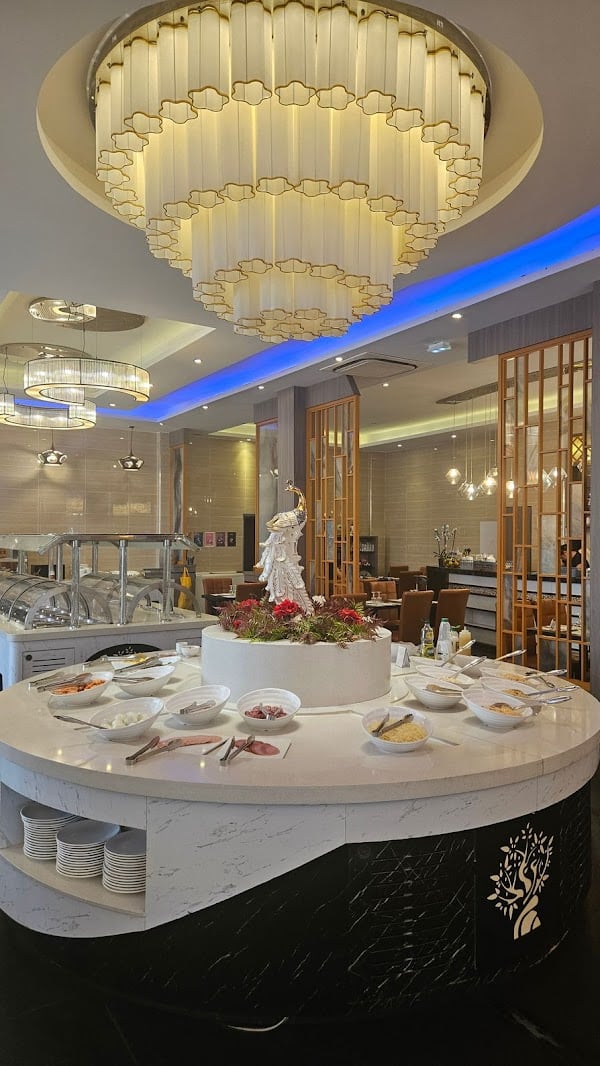 Restaurant Jardin de la Tuilerie à Chelles, France