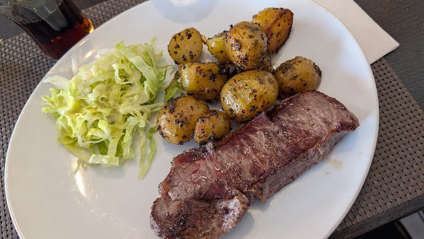 Restaurant Kantin Do Sol à Melun, France