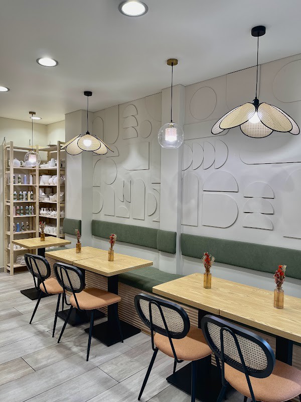 Restaurant KLEI céramique café à Cluses, France