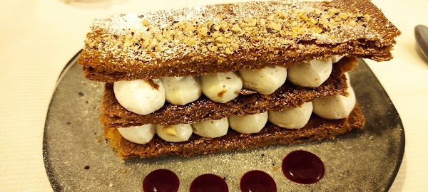 Restaurant L Angle à Le Cannet, France