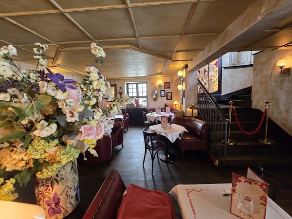 Restaurant La Bohème Montmartre à Paris, France