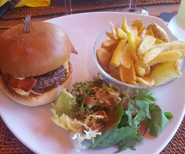 Restaurant La Brasserie Canaulaise à Lacanau, France