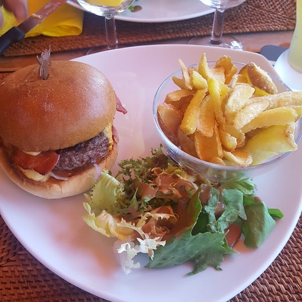 Restaurant La Brasserie Canaulaise à Lacanau, France