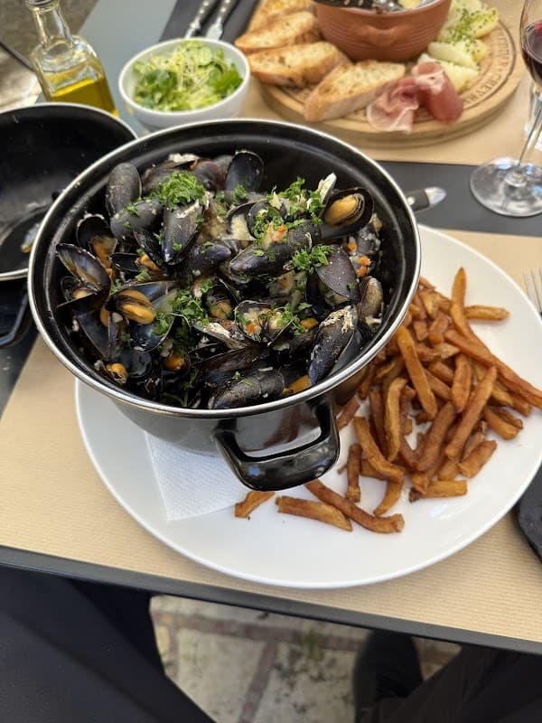 Restaurant La Brasserie Des Artistes à Grasse, France