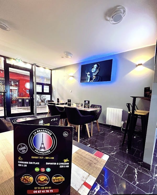 Restaurant La brasserie française à Saint-Denis, France