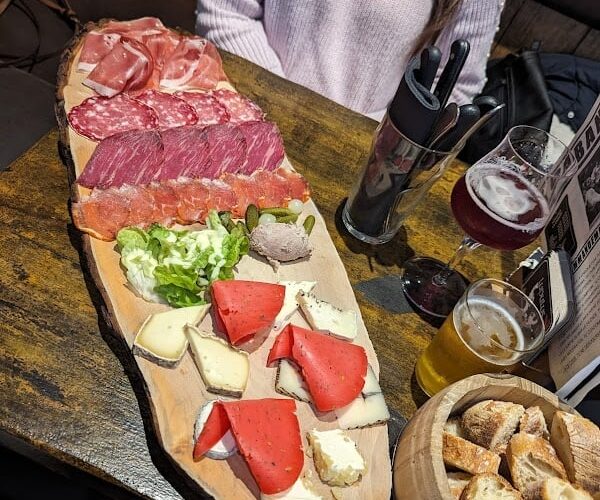 Restaurant La Cabane à Poissy, France