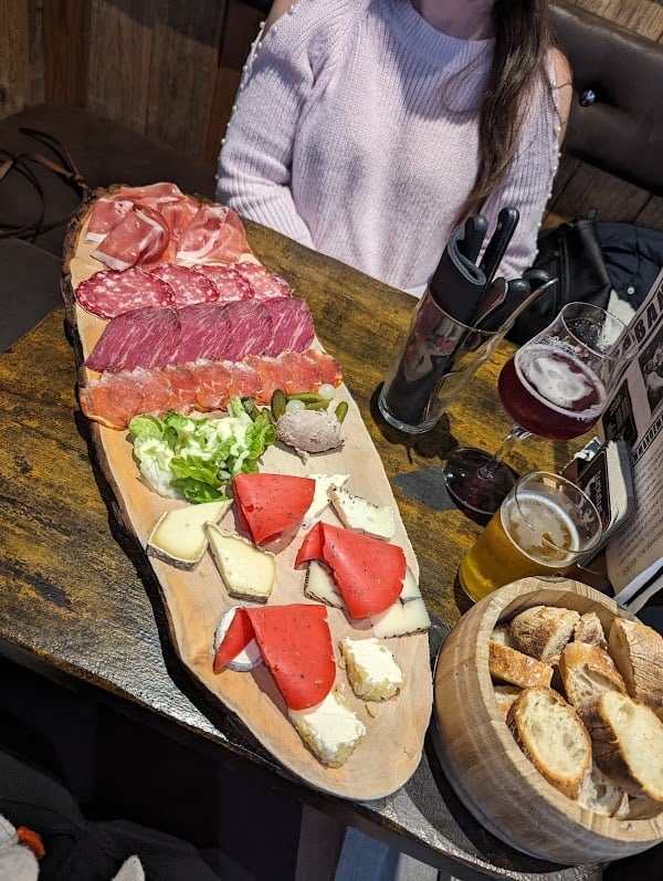 Restaurant La Cabane à Poissy, France