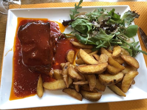 Restaurant La Cantine de l’hippodrome à Cagnes-sur-Mer, France