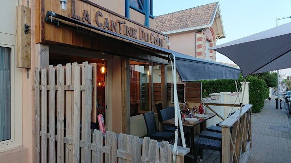 Restaurant LA CANTINE DU COIN à Lacanau, France