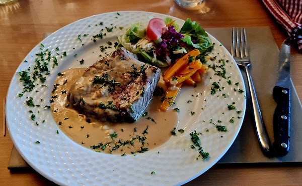 Restaurant La Cour Des Saveurs à Sambreville, Belgique