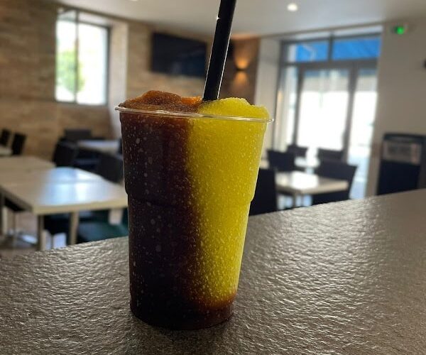 Restaurant La Cour Neuve à Cluses, France