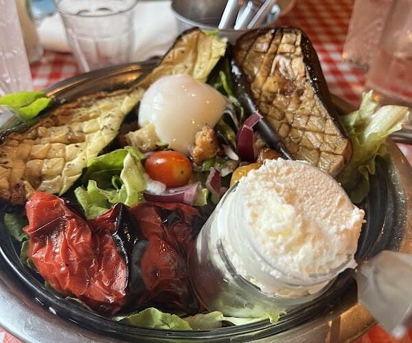 Restaurant La Ferme à Dédé à Grenoble, France