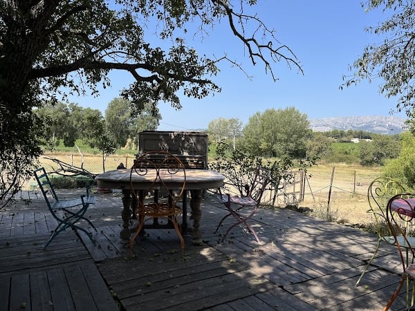 Restaurant La Ferme de Noé à Trets, France