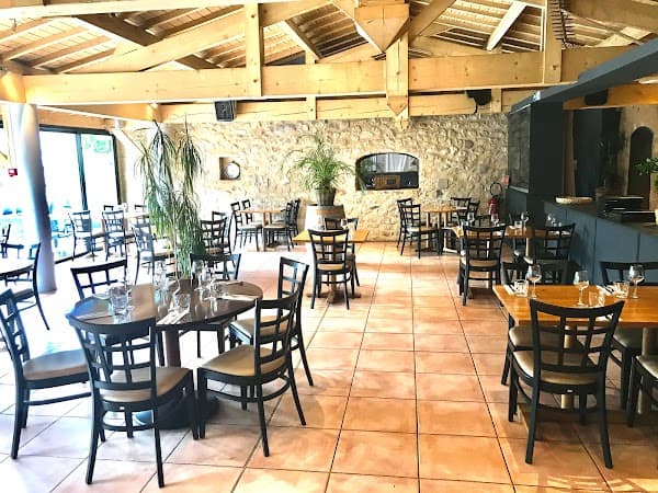 Restaurant La Ferme Du Compostelle à Pessac, France