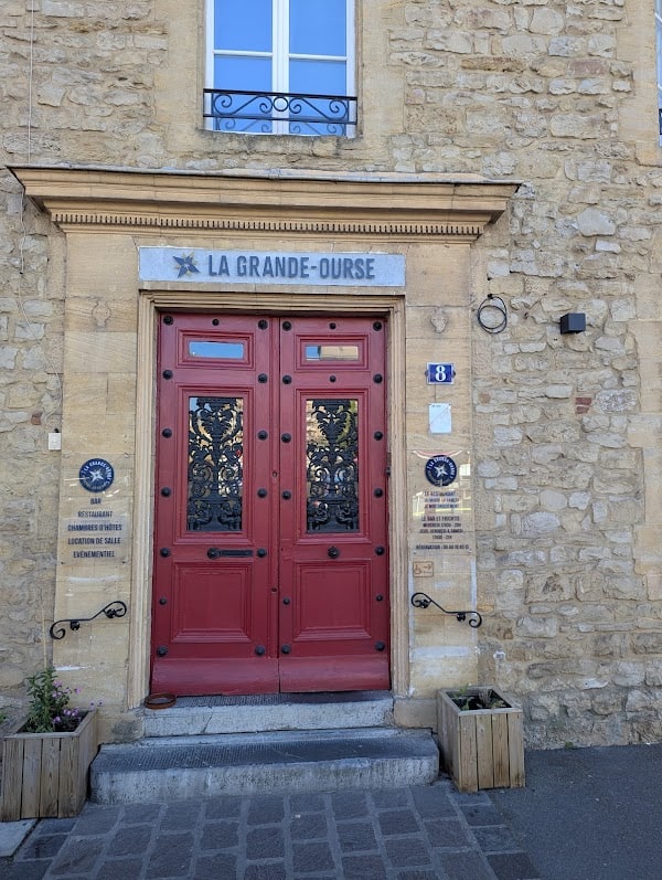 Restaurant La Grande-Ourse à Charleville-Mézières, France