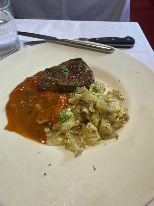 Restaurant La Maison B à Bayeux, France