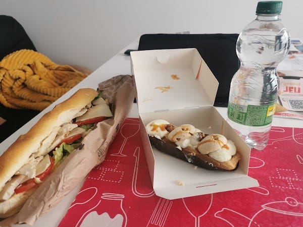 Restaurant La Mie Câline Challans – Centre à Challans, France