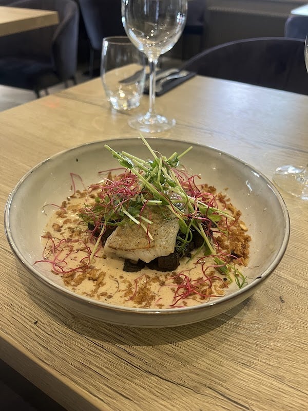 La passerelle – Bar Restaurant à Cluses, France