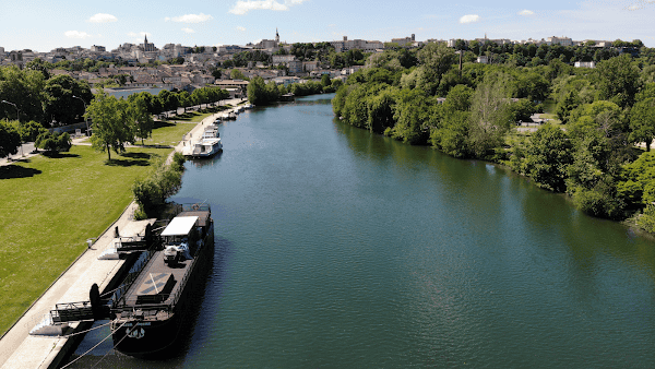Restaurant La Péniche à Angoulême, France