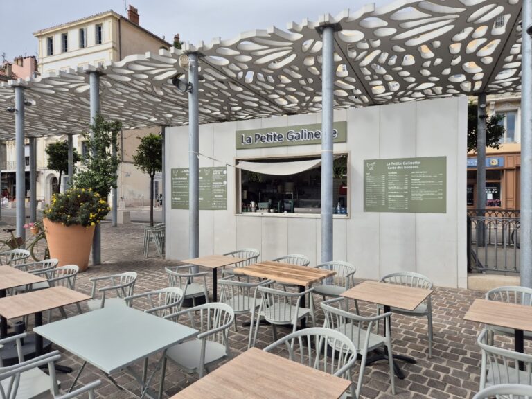 Restaurant La Petite Galinette à Hyères, France