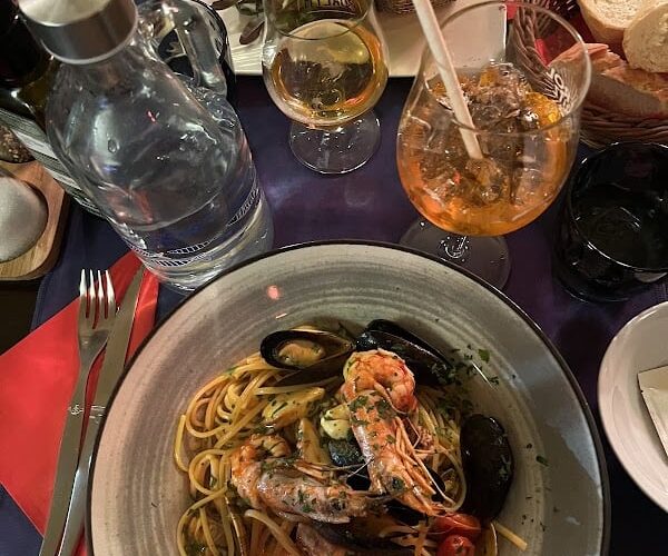 Restaurant La Piazzetta à Menton, France