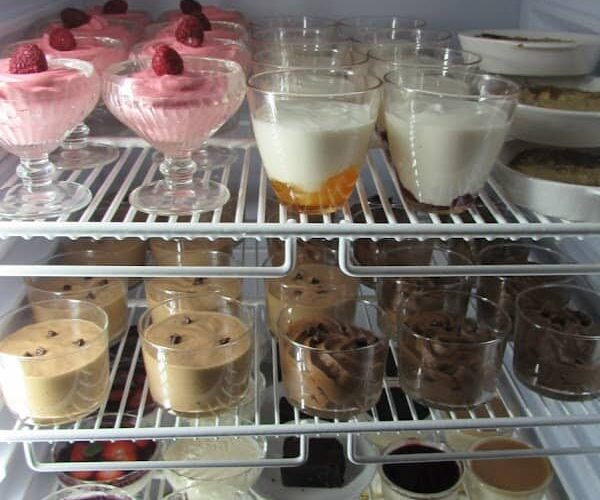 Restaurant la Pile D’assiettes à Issé, France