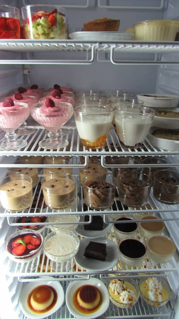 Restaurant la Pile D’assiettes à Issé, France