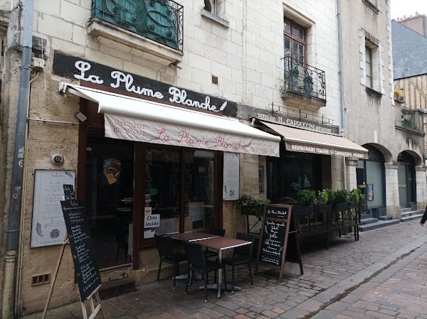 Restaurant La Plume Blanche à Tours, France