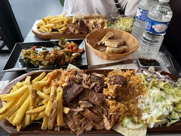 Restaurant La Pomme Kebab à Ermont, France