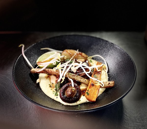 Restaurant La Pôse Bistrot à Aigues-Mortes, France