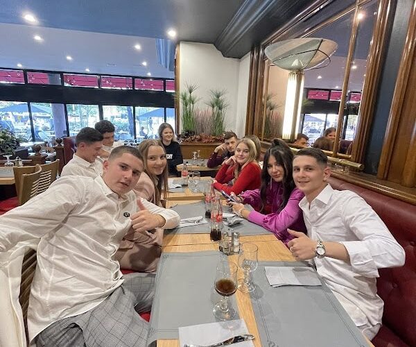 Restaurant LA ROTONDE à Bondy, France