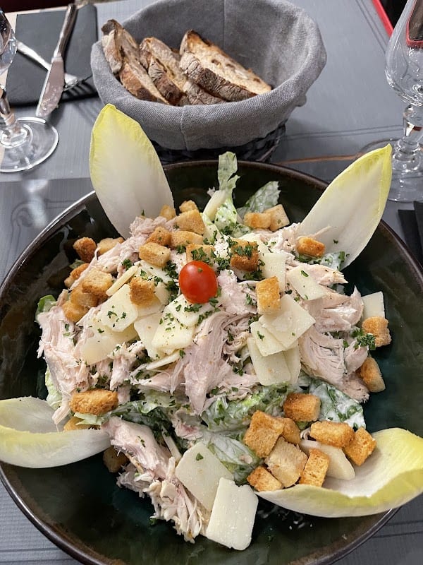 Restaurant LA ROTONDE à Bondy, France