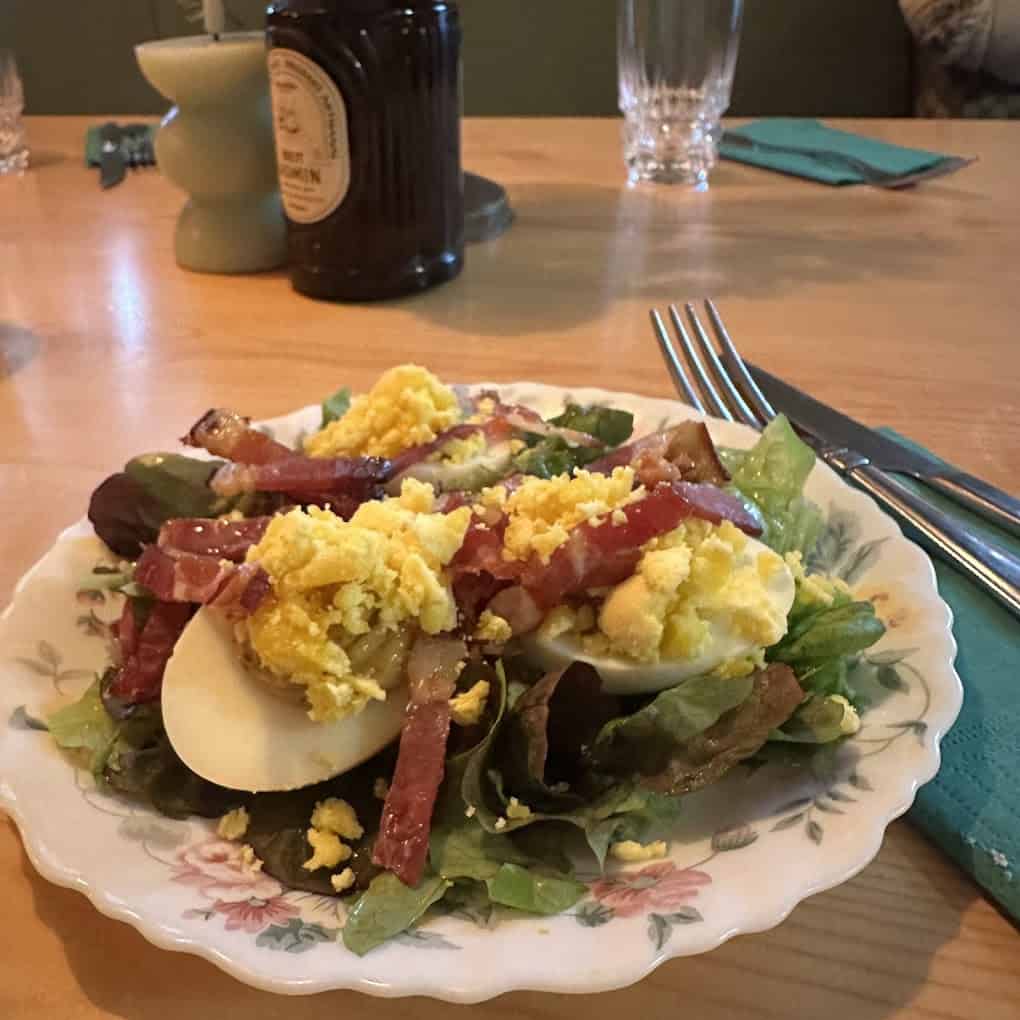 La Salle – restaurant & brocante à Hyères, France