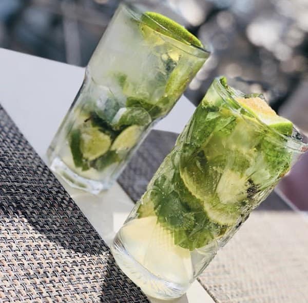 Restaurant La Spiaggia plage à Cagnes-sur-Mer, France